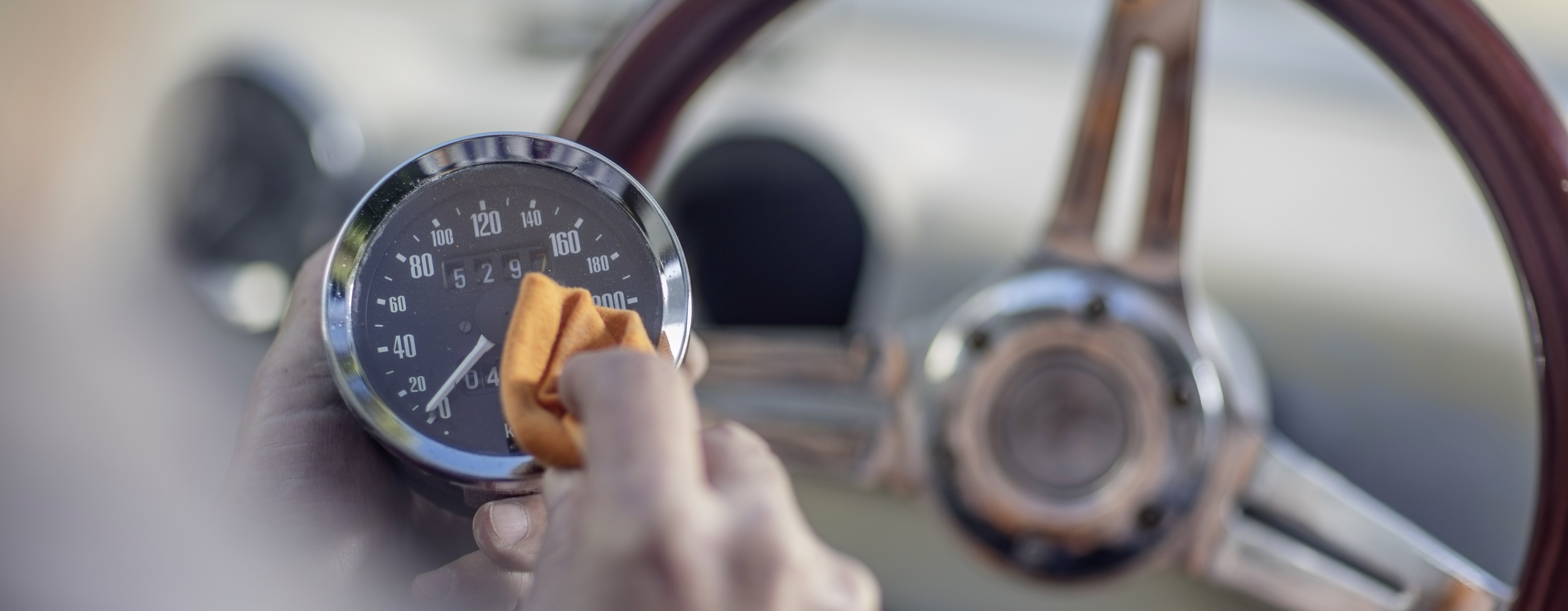 Scheckheftgepflegtes Fahrzeug – das sollten Sie alles wissen Image