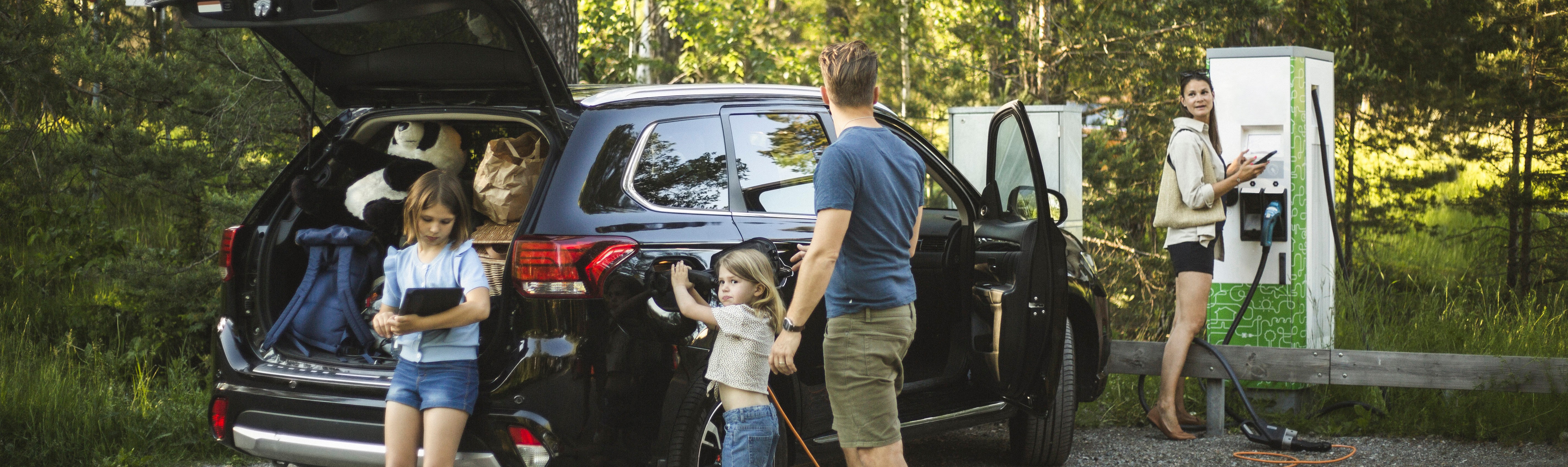 E-Auto kaufen oder leasen Image