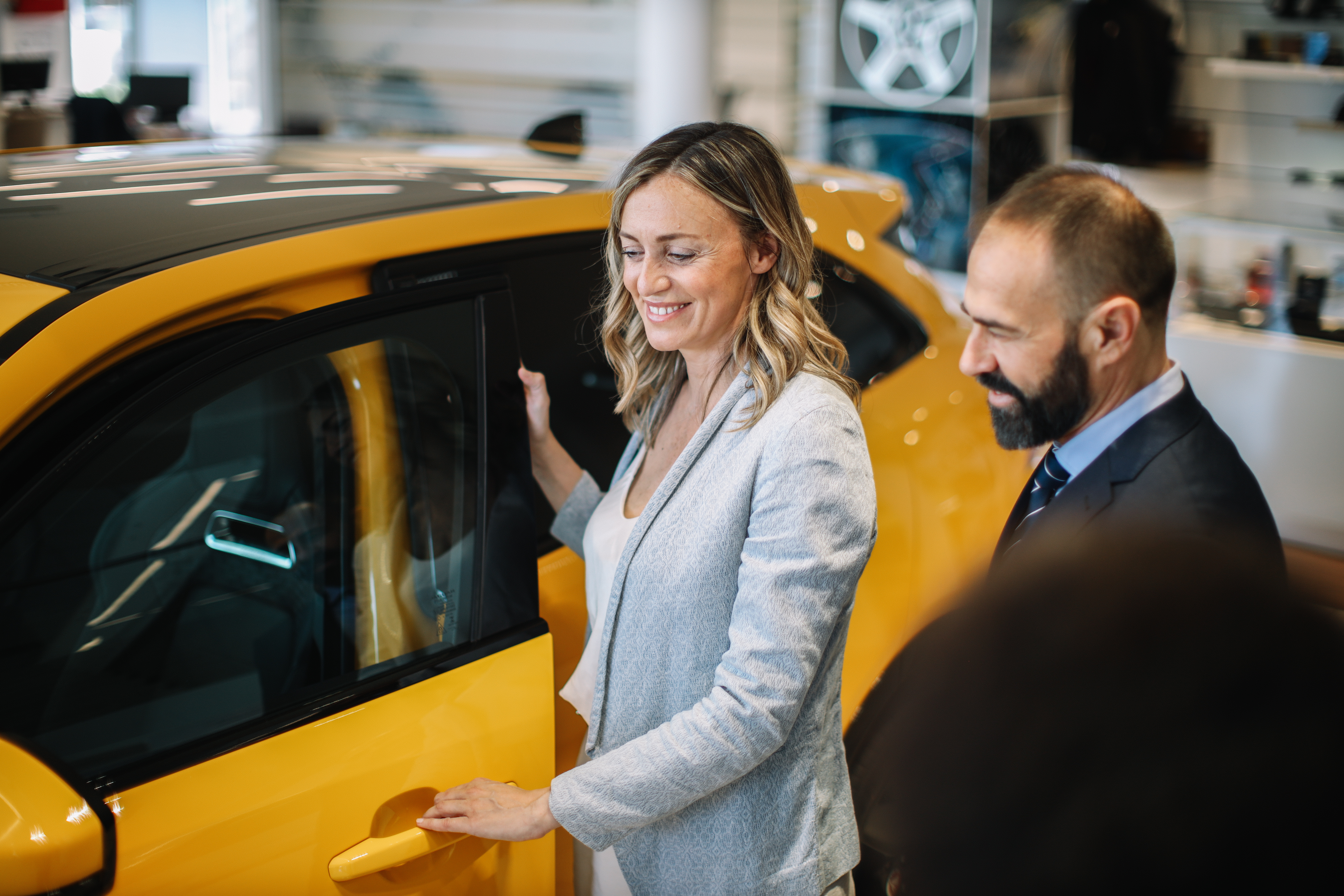 Editorial Teaser Barzahlung beim Autoverkauf Image