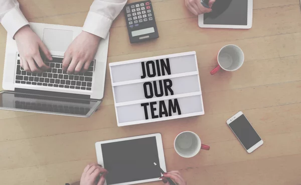 Karriere Karriere bei der HUK-Autowelt